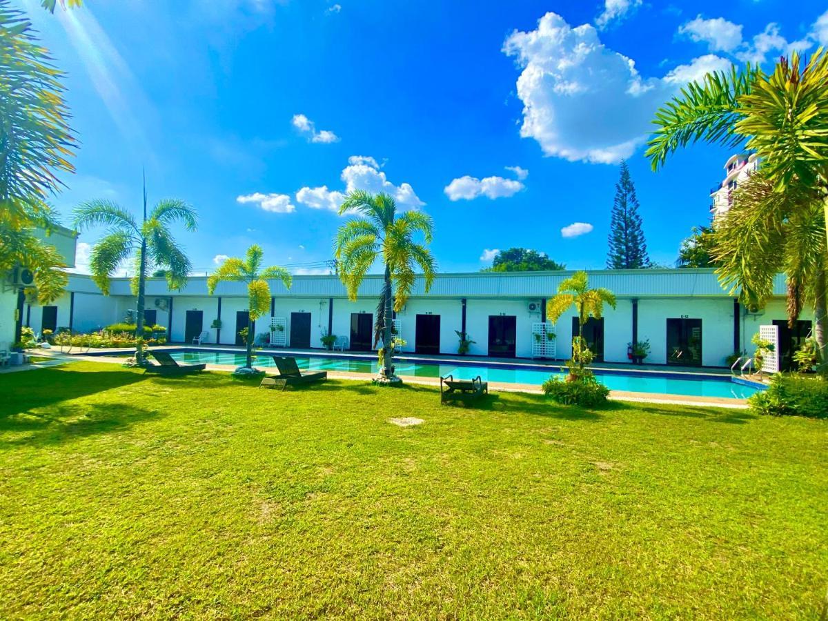 OGH Resort Hotel Angeles Exterior foto